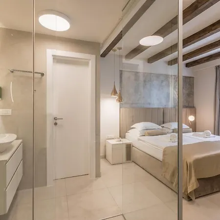 Hotell Sperone 4*