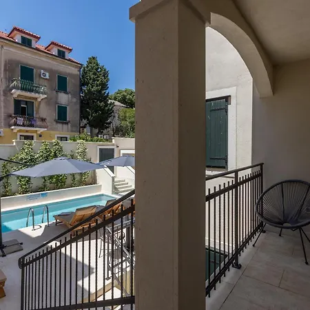 Sperone Hotell