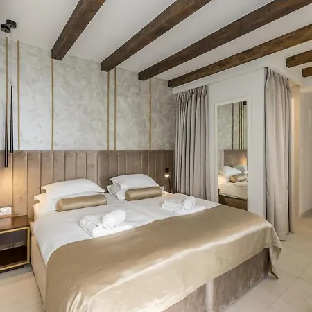 Sperone Hotell Split