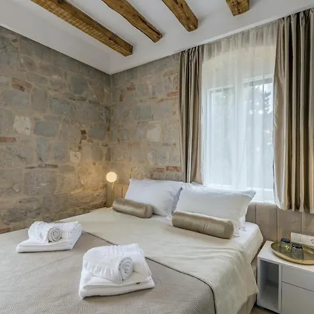 Sperone Hotel 4*