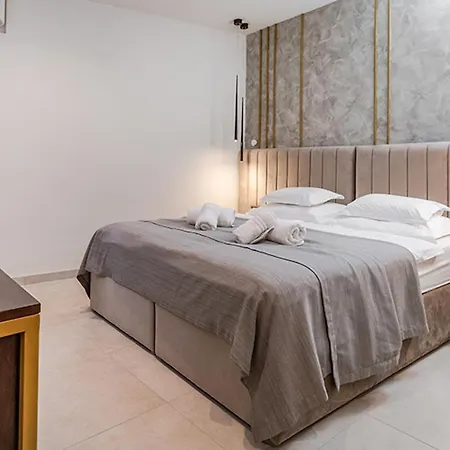 Sperone Hotel 4*
