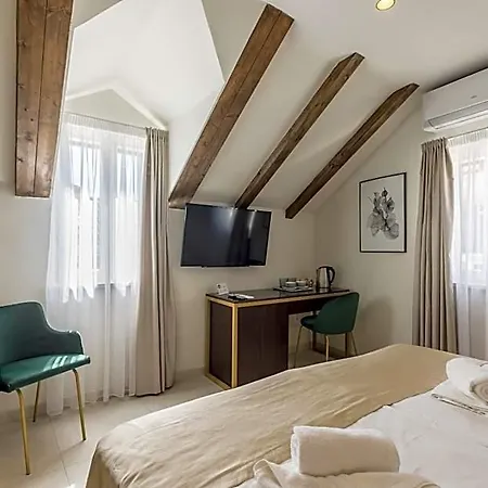 Hotel Sperone 4*