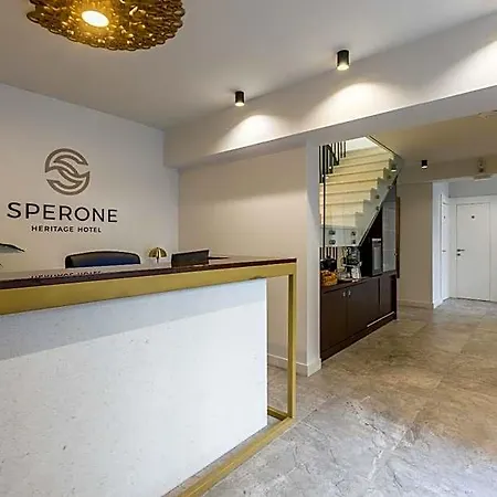Sperone Ξενοδοχείο 4*