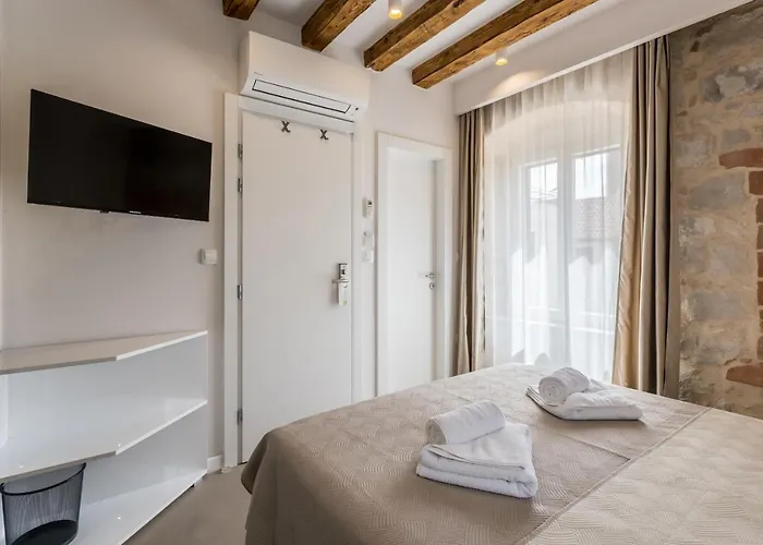 Sperone 4* سبليت