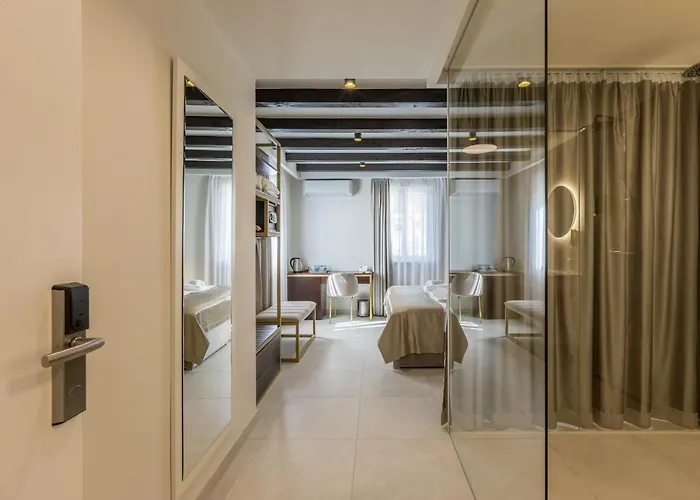فندق Sperone 4*